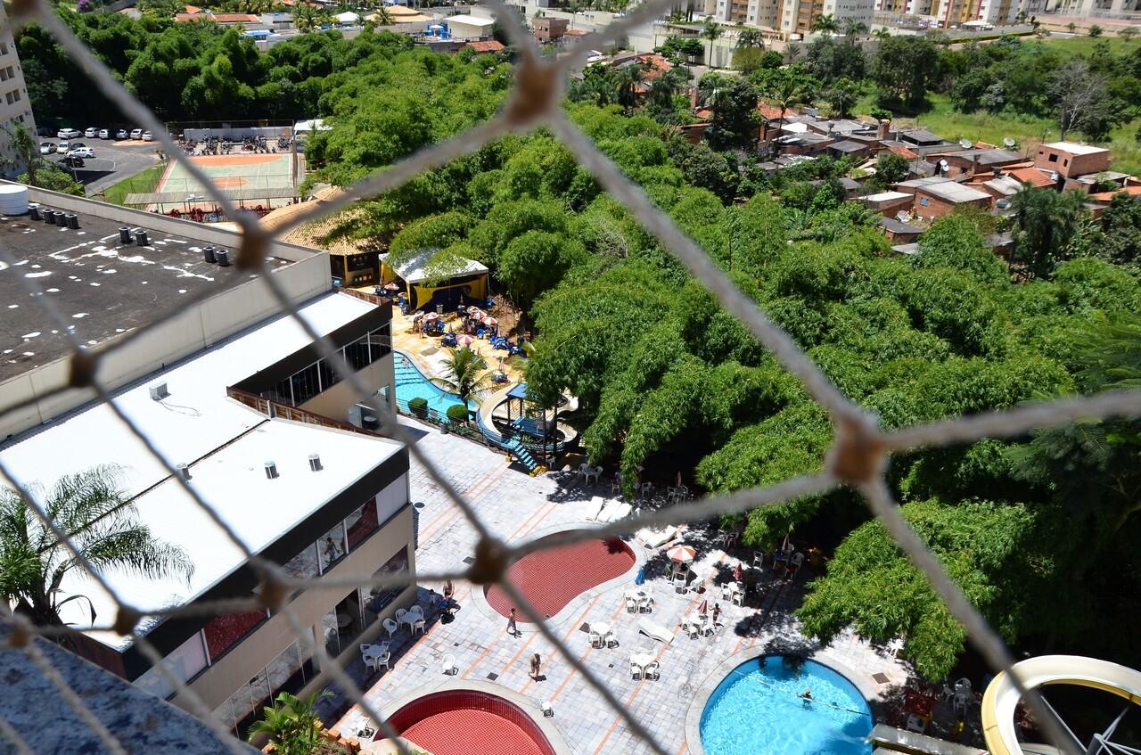 Apartamento Golden Dolphin Grand Caldas Novas Esterno foto