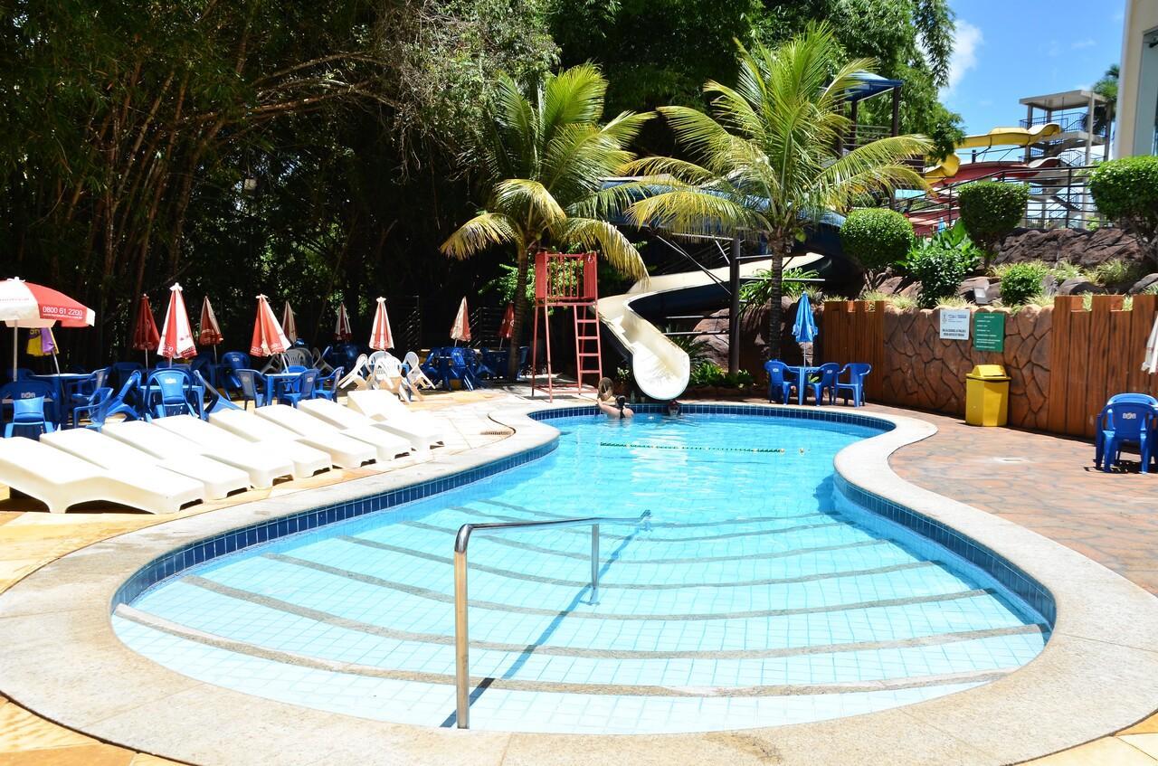 Apartamento Golden Dolphin Grand Caldas Novas Esterno foto